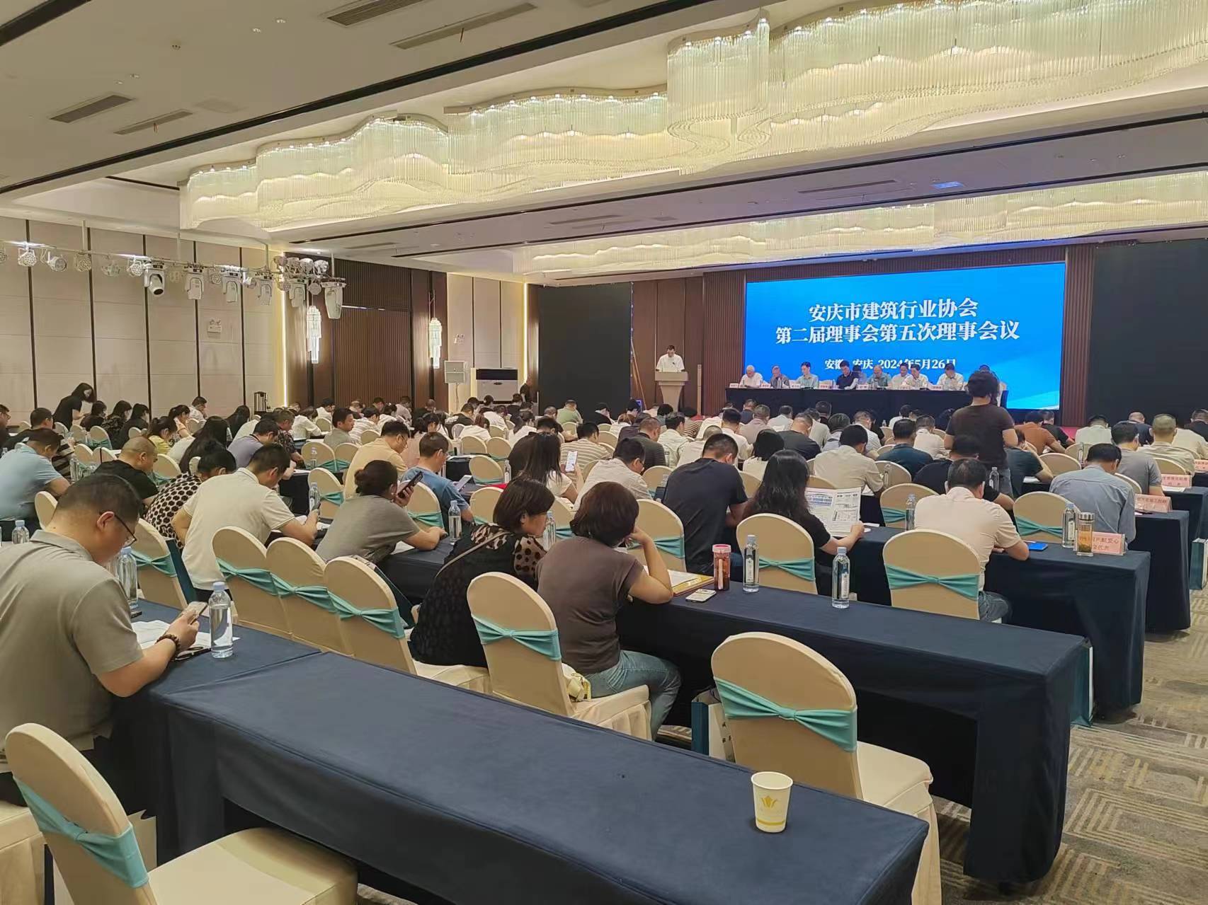 1_240528154312_1 壹号娱乐-NG大舞台-相信品牌的实力